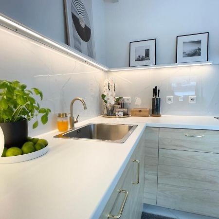 M-Style 04 Apartment Mit Balkon Und Gasgrill, 24H Self-Check-In, Free Parking, Netflix Nuremberg Exterior photo