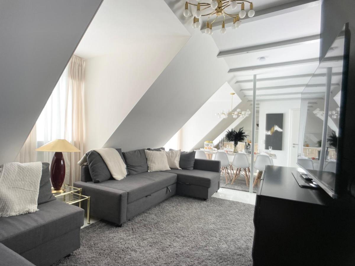 M-Style 04 Apartment Mit Balkon Und Gasgrill, 24H Self-Check-In, Free Parking, Netflix Nuremberg Exterior photo