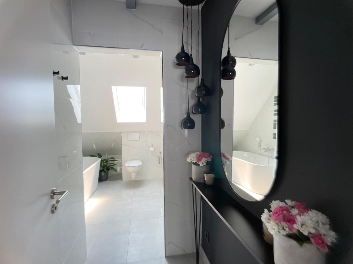 M-Style 04 Apartment Mit Balkon Und Gasgrill, 24H Self-Check-In, Free Parking, Netflix Nuremberg Exterior photo